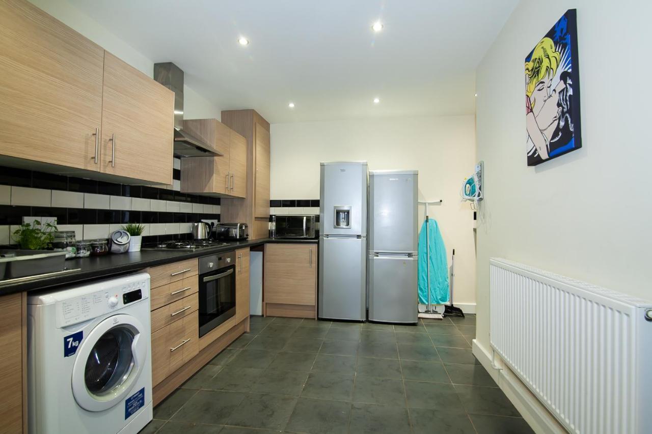 Casa Fresa Franks Serviced Accommodation Λίβερπουλ Εξωτερικό φωτογραφία